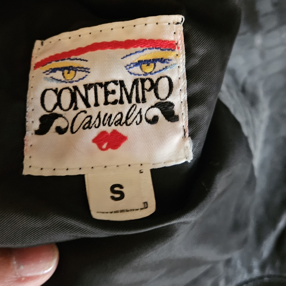 Leather jacket - Picture 2 of 5